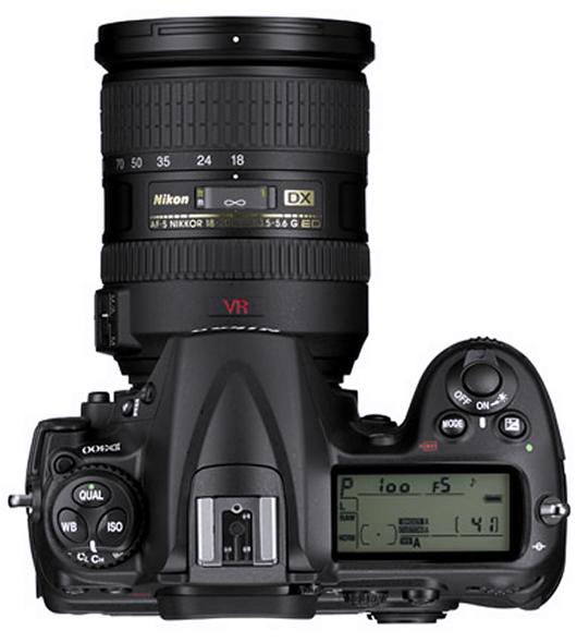 Foto: Digitale Spiegelreflex Kamera Nikon D-300 Ansicht von Oben